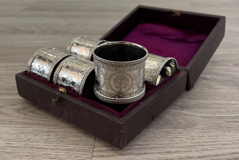 Quality Set of Six Victorian Solid Silver Napkin Rings, Original Case View V