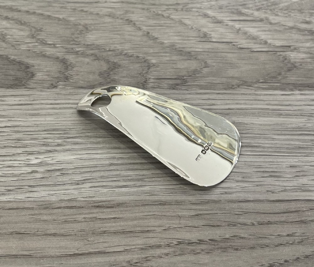 George V Solid Silver Shoe Horn, 1931