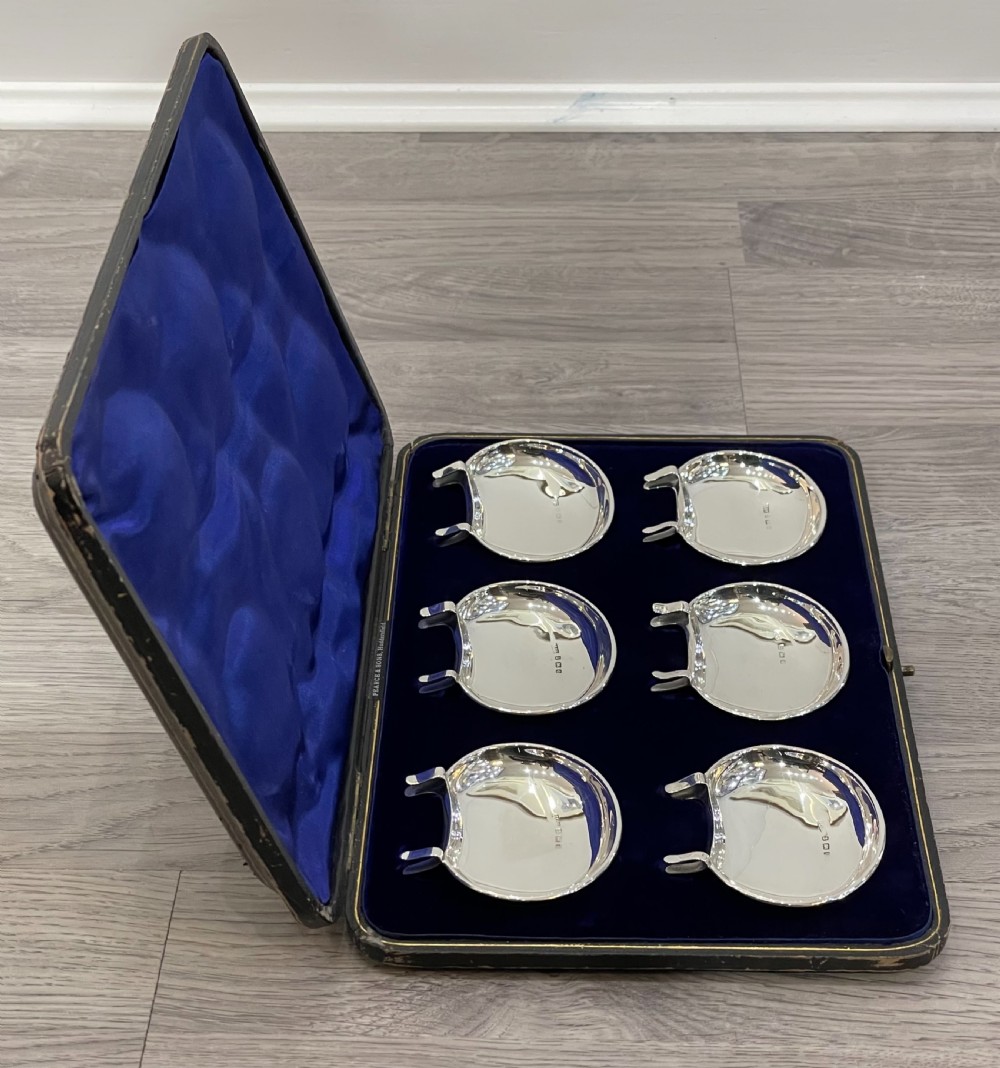 Set of Edwardian Solid Silver Pip Trays View IV