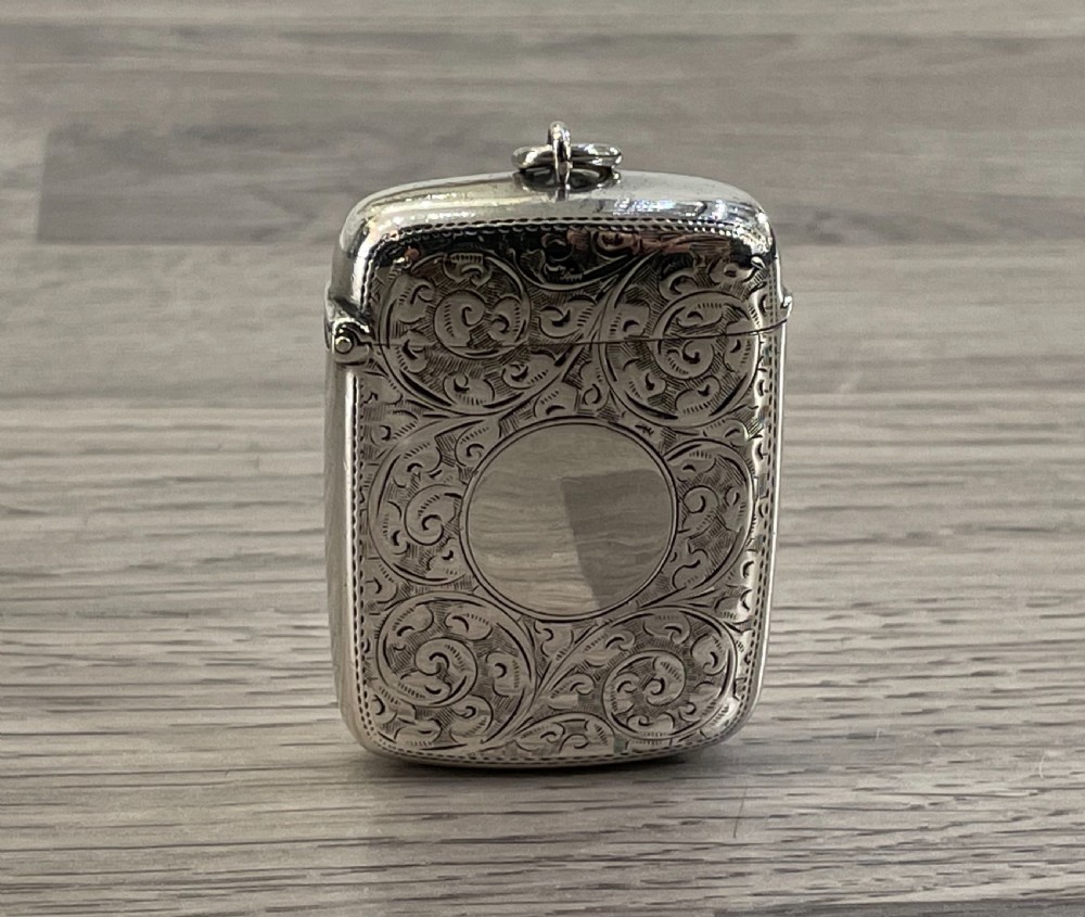 Late Victorian Solid Silver Vesta Case by John Millward Banks, Chester 1900 View VII