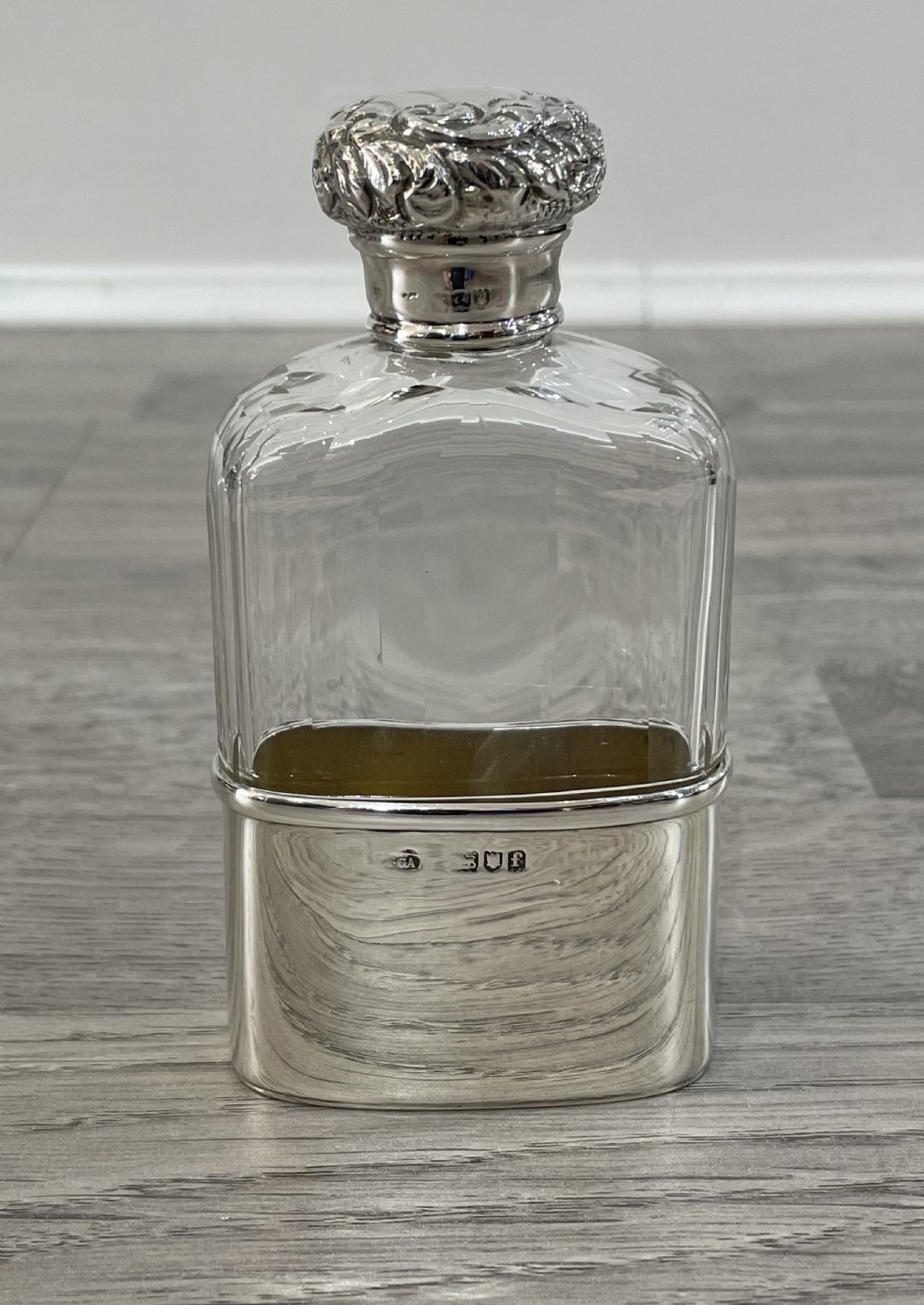 Late Victorian Silver Hip Flask, 1901 View III
