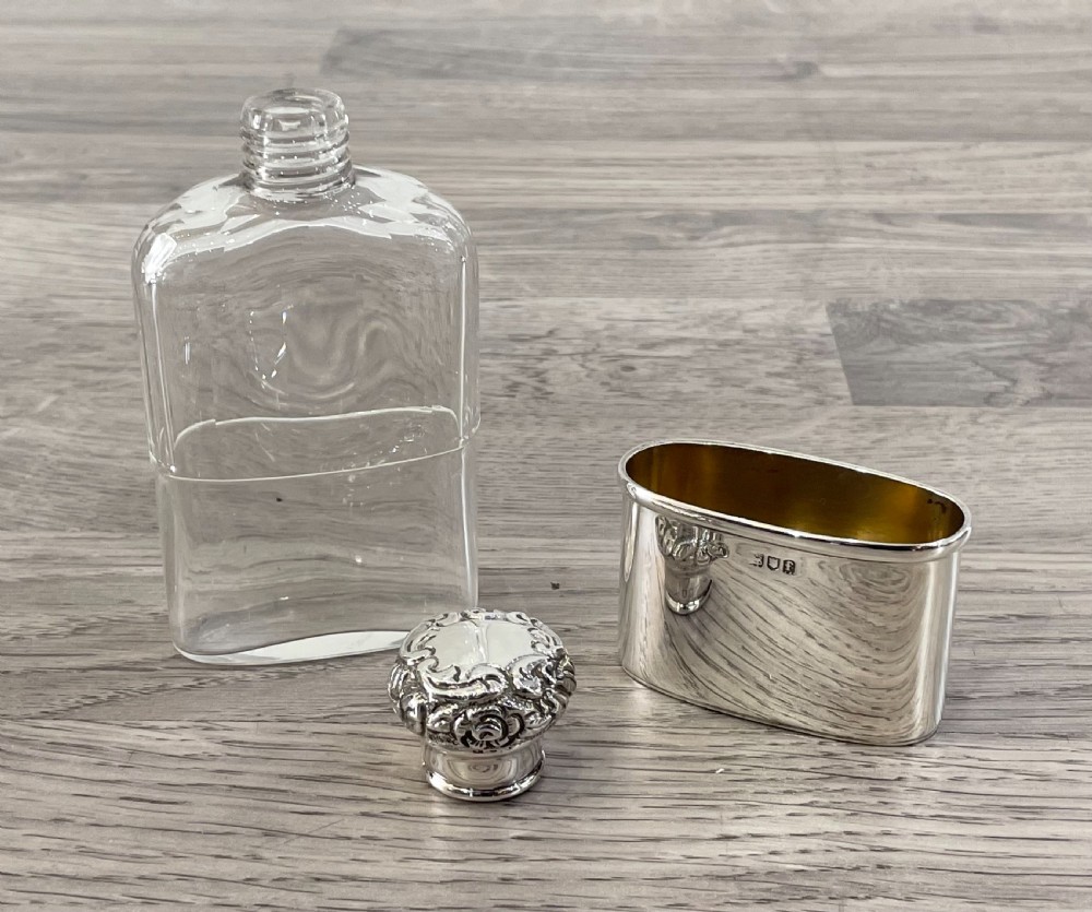 Late Victorian Silver Hip Flask, 1901 View VIII
