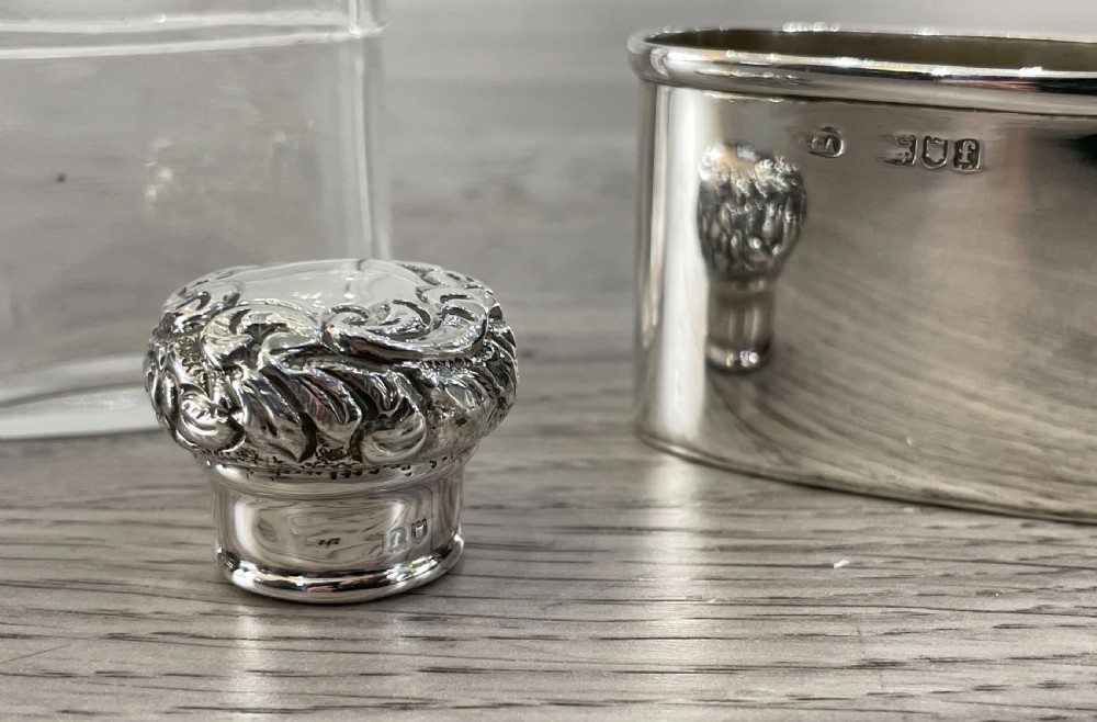 Late Victorian Silver Hip Flask, 1901 View IX