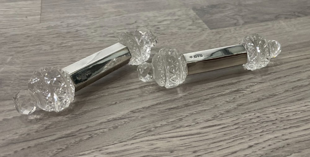 Super Pair of George V Solid Silver & Cut Glass Knife Rests View VI