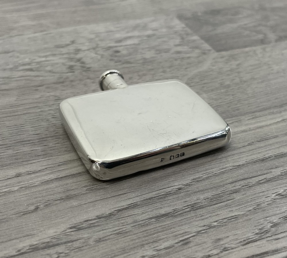 George V Small Silver Ladies Hip Flask View IV