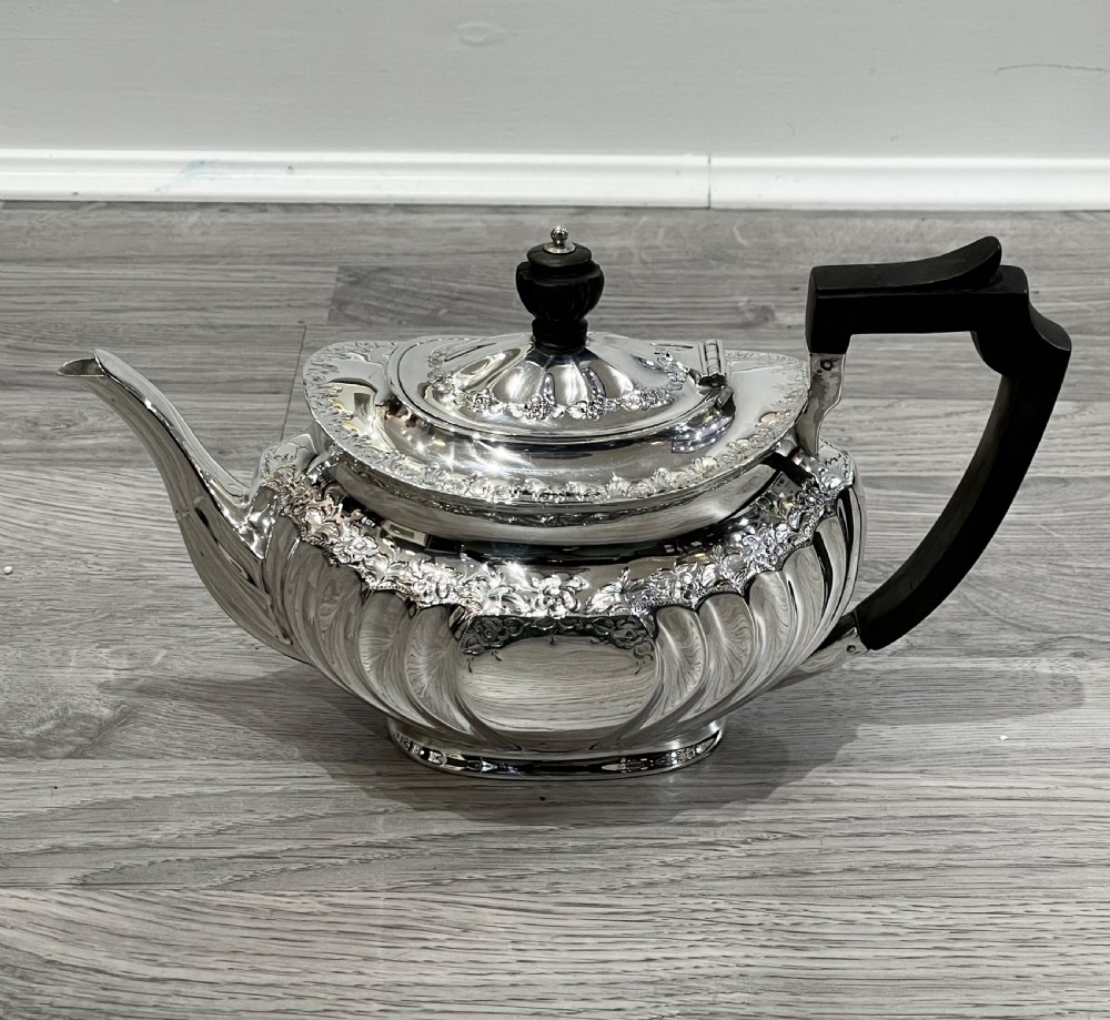 Victorian Solid Silver Teapot, 1898 View IV