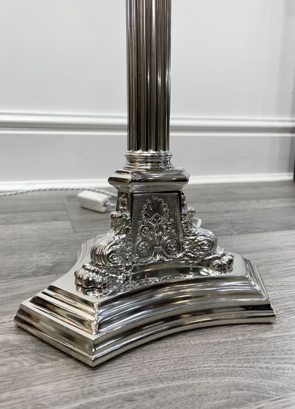 Stunning Victorian Silver Plated Lamp View IV
