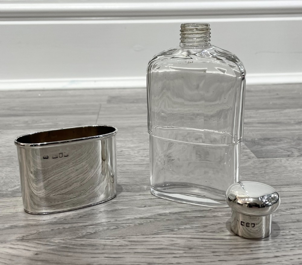 Edwardian Solid Silver Hip Flask by Alfred Clark, London 1902 View VIII