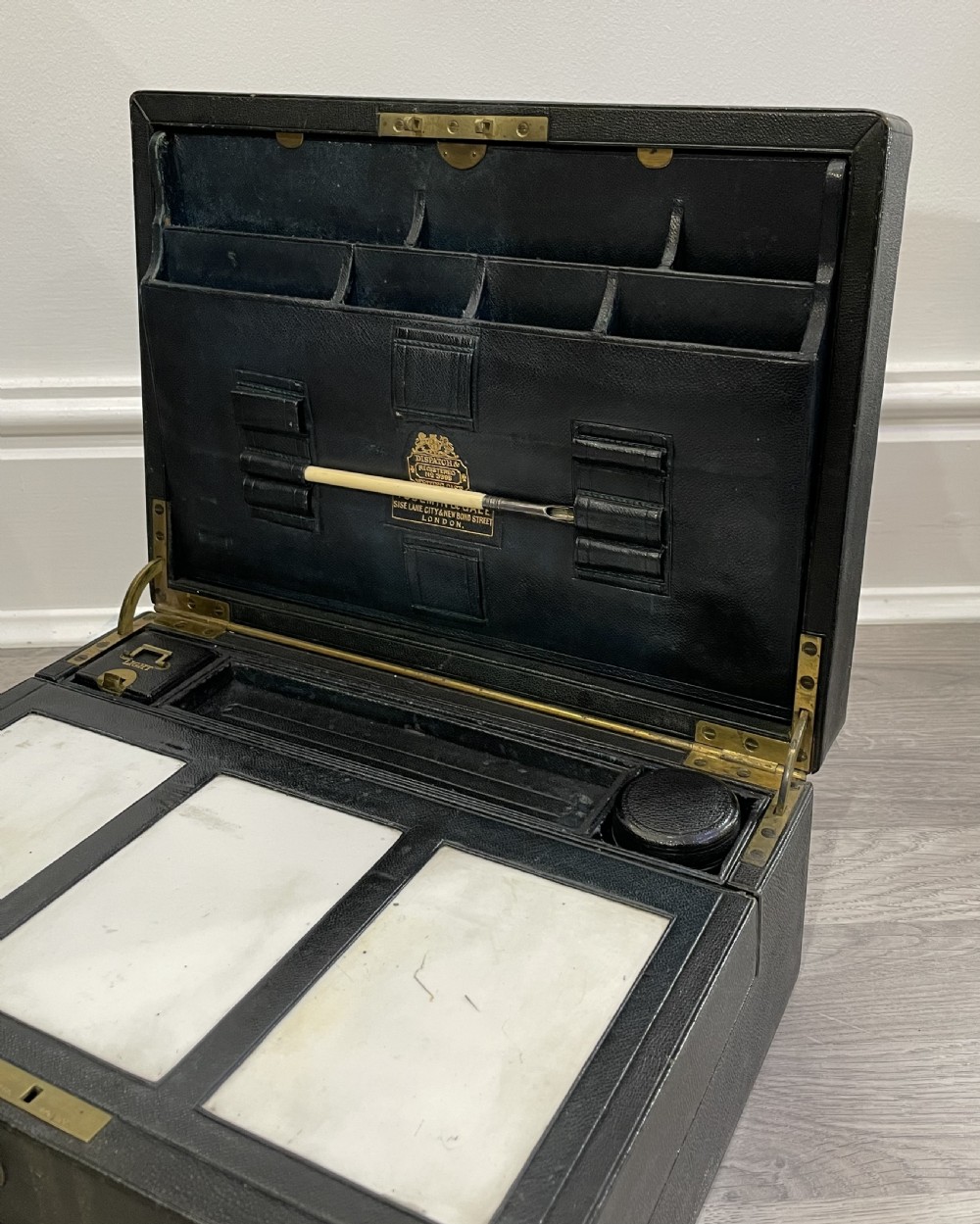 Quality Victorian Writing Slope Despatch Box By Toulmin & Gale View VII