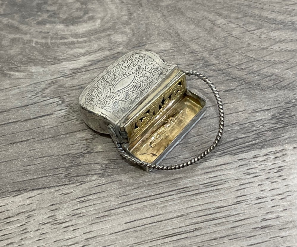 William IV Silver Vinaigrette in the form of a purse 
