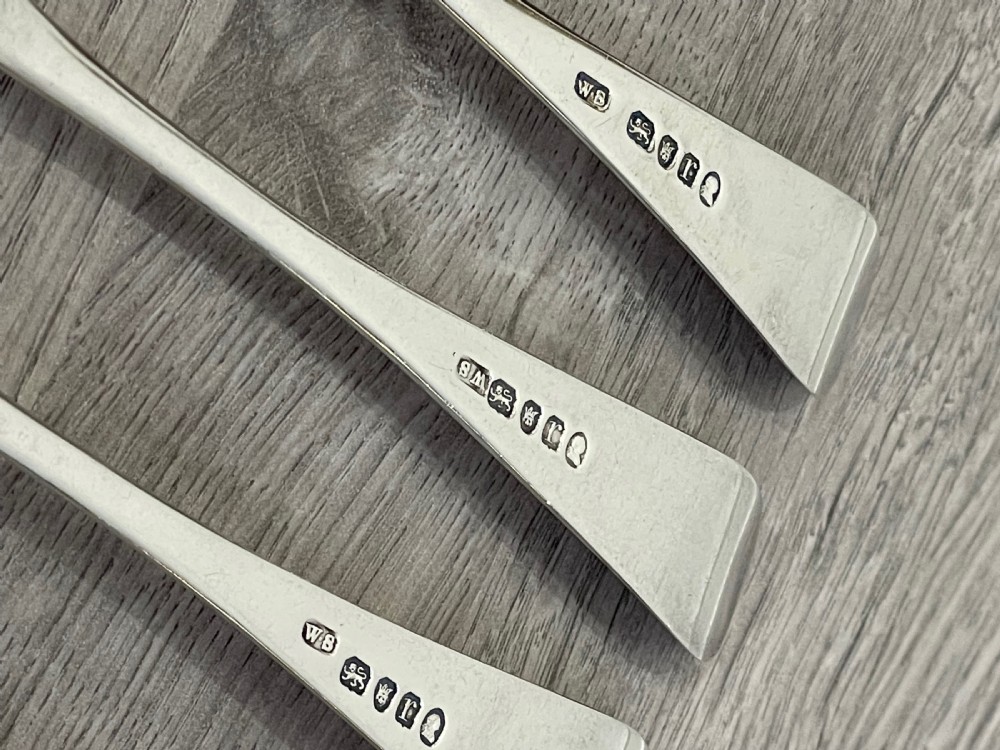 Good Set of Six George III Dinner Forks, 1792 - 1794 View VI