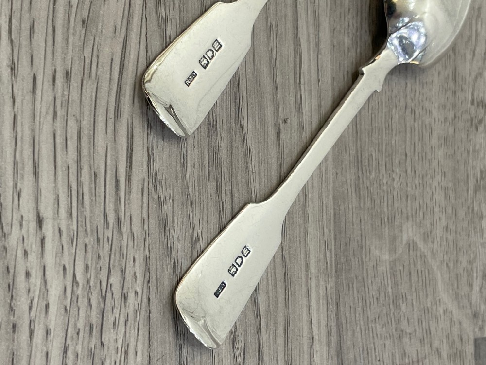 Pair of Edwardian Bright Cut Solid Silver Spoons, 1907 View IV