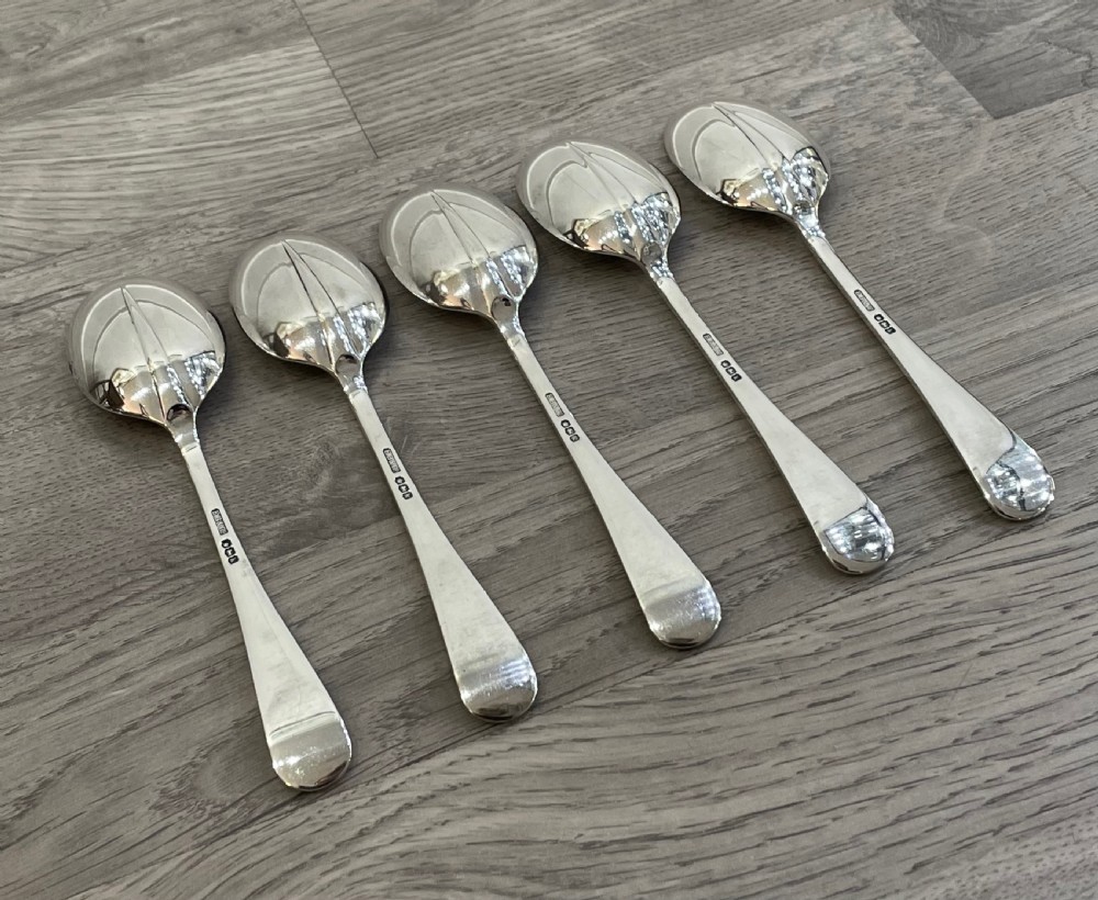 Quality Set of Rat Tail Silver Dessert Spoons View IV