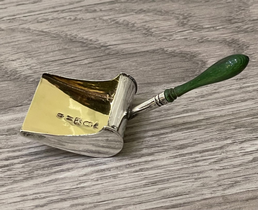 Stunning George III Silver Caddy Spoon, Good Size View III