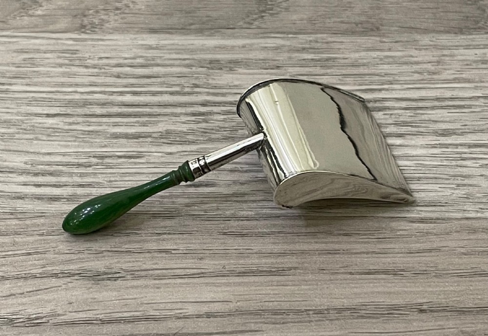 Stunning George III Silver Caddy Spoon, Good Size View V