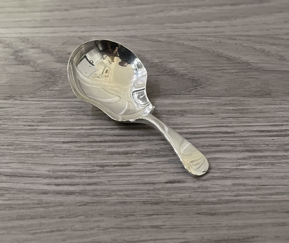 Edwardian Solid Silver Caddy Spoon, 1909
