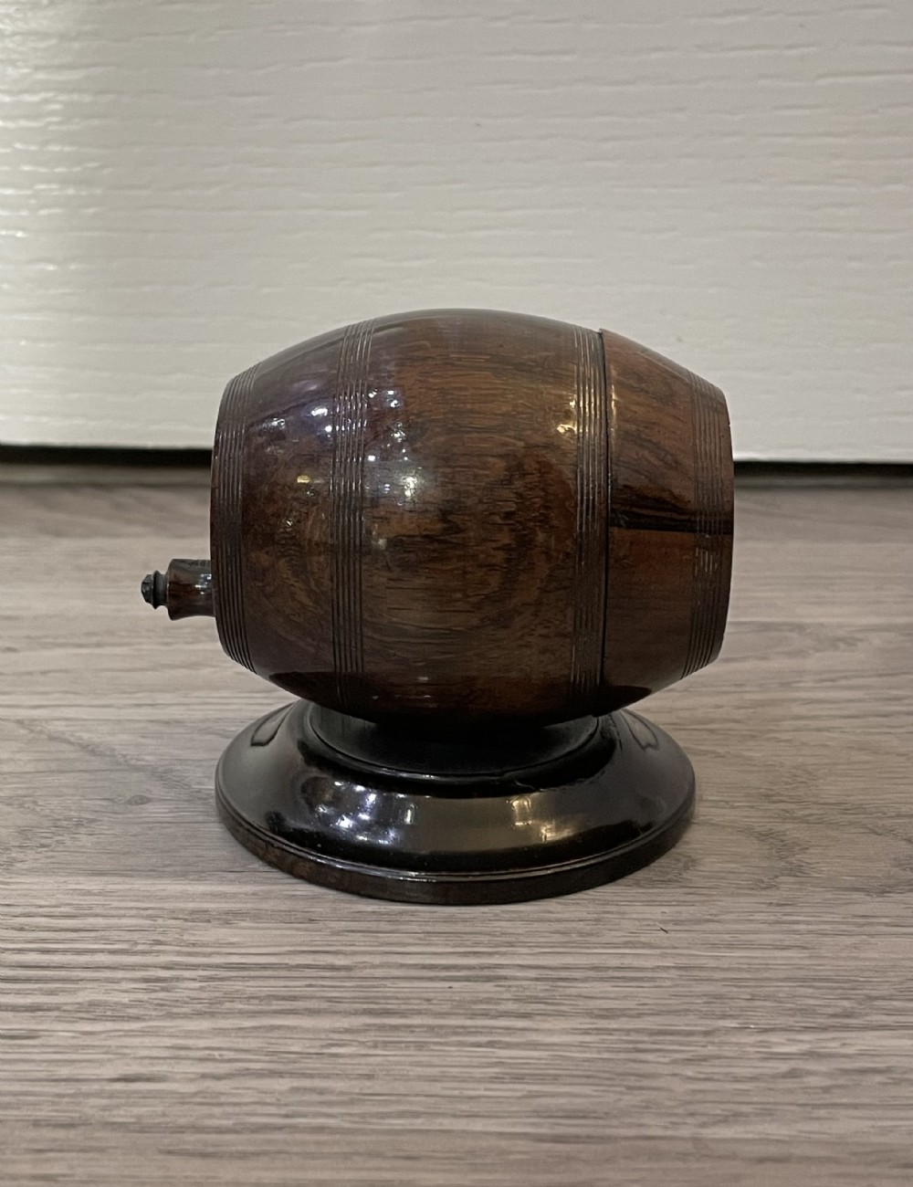 Georgian Rosewood String Dispenser Box