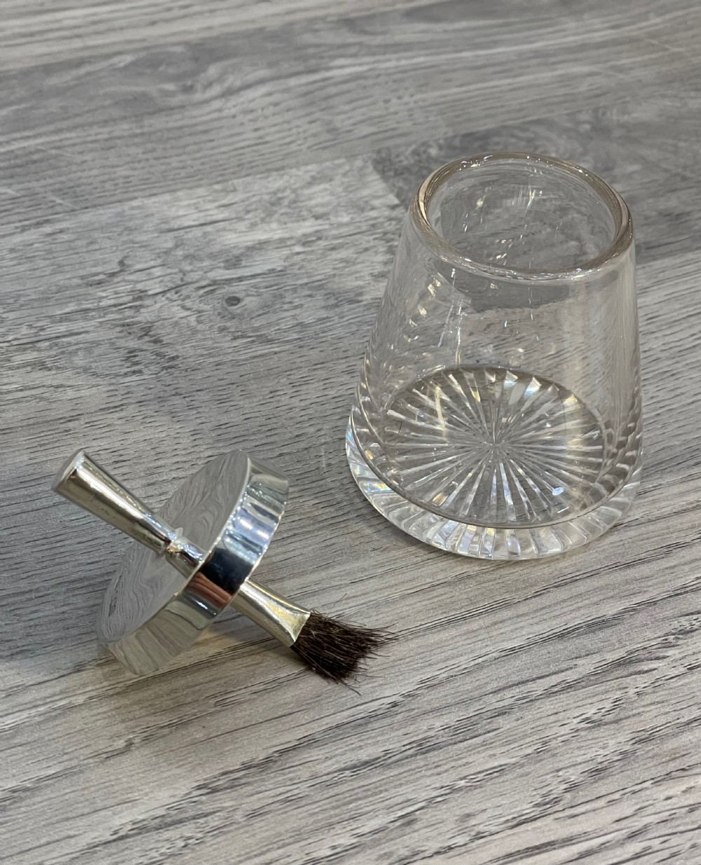 George V Silver Topped Glue Pot, 1919 View IV