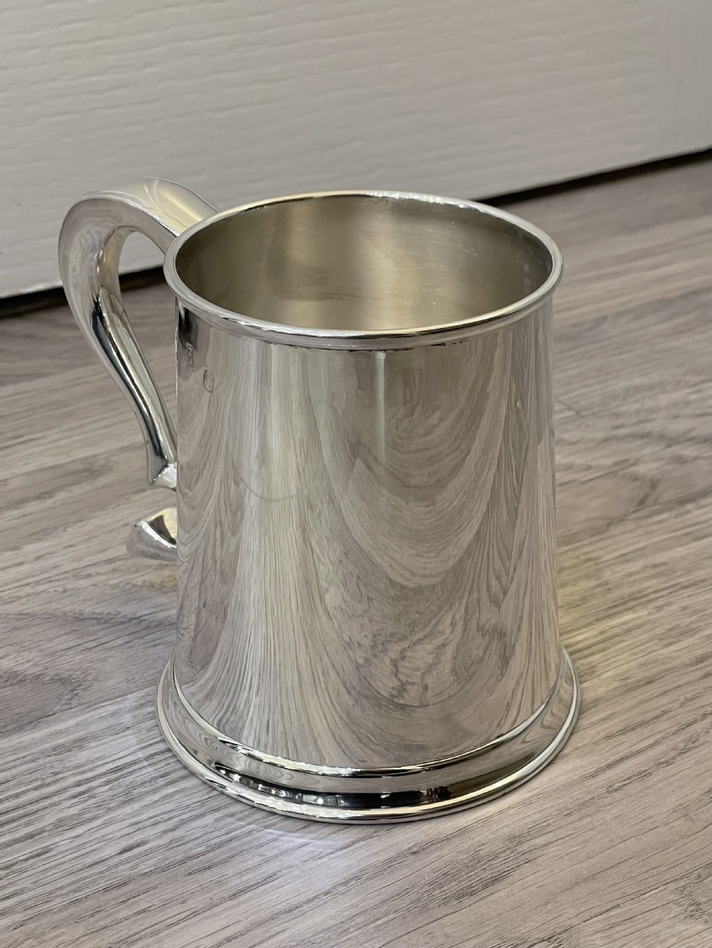 Solid Silver Pint Tankard, Dublin  View II