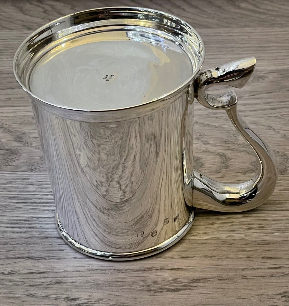Solid Silver Pint Tankard, Dublin  View IV