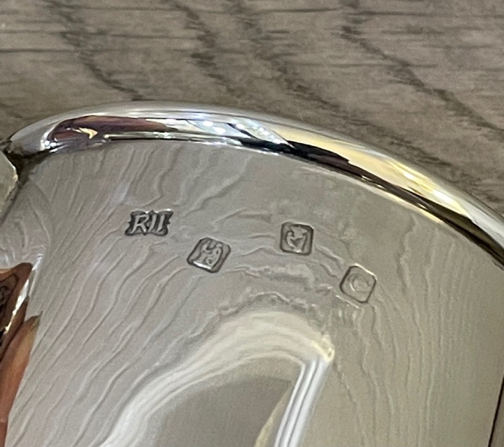 Solid Silver Pint Tankard, Dublin  View V