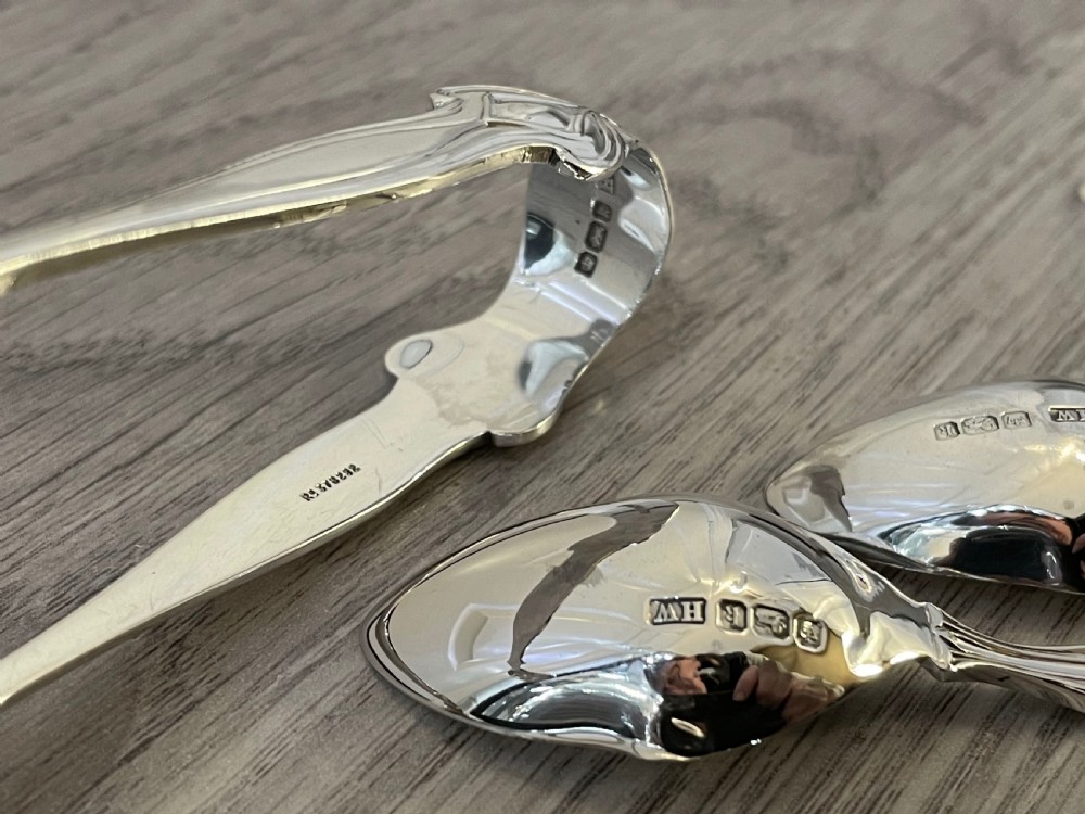 Cased Set of Art Nouveau Solid Silver Spoons & Tongs View VIII