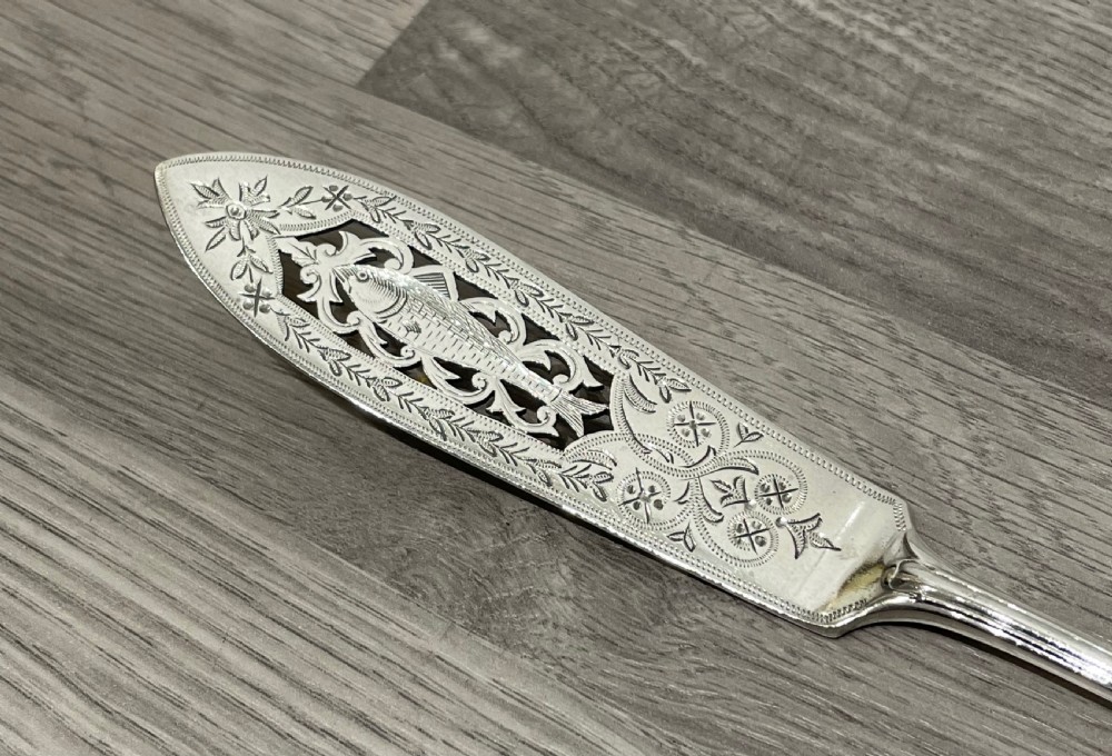 Quality Victorian Silver Fish Knife, 1875 View II