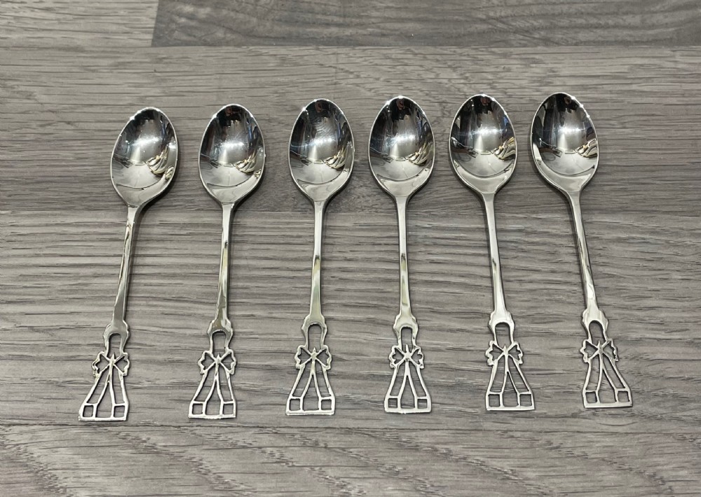 Pretty Set of Six Solid Silver Teaspoons by Lanson Ltd View III