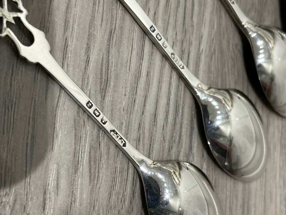 Pretty Set of Six Solid Silver Teaspoons by Lanson Ltd View VI