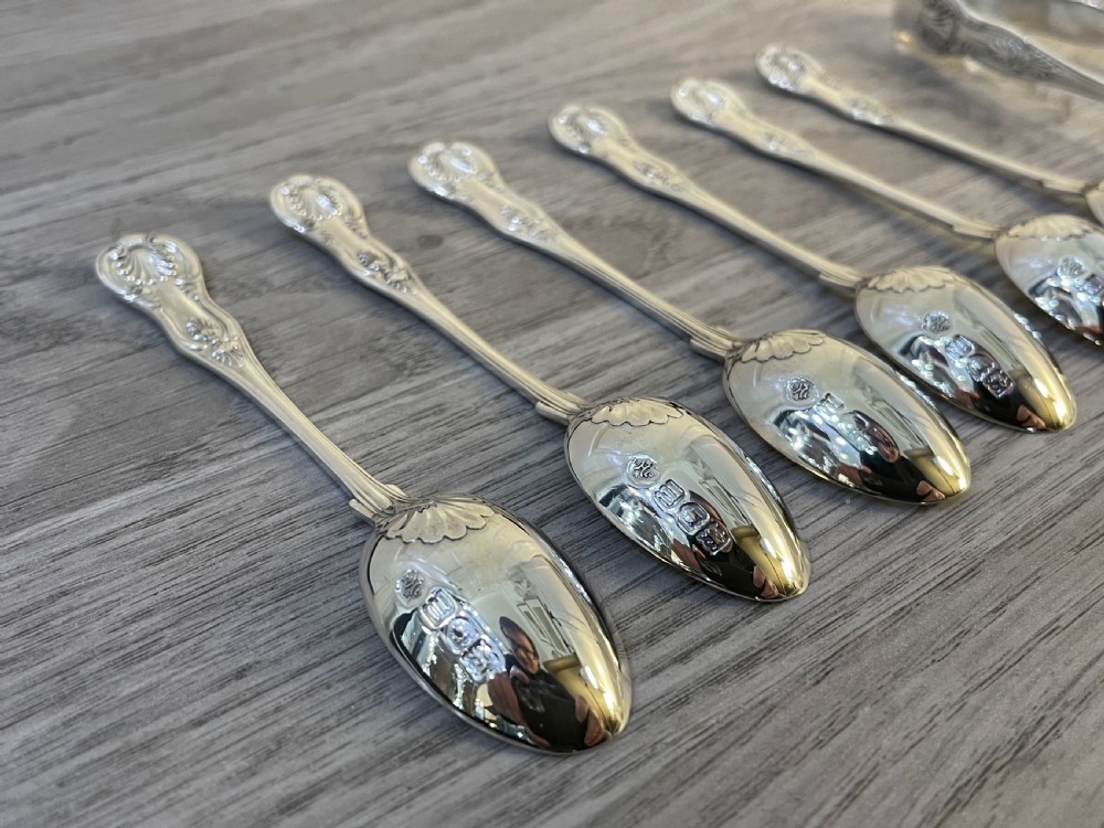Edwardian Solid Silver Kings Pattern Teaspoons & Tongs, 1907 View VI