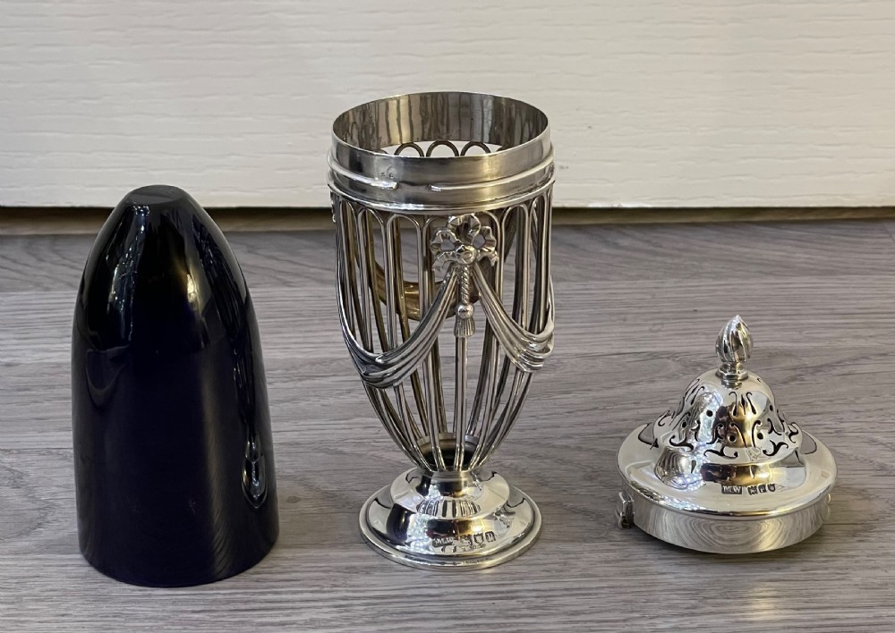 Quality Edwardian Silver Sugar Caster, 1910 View V