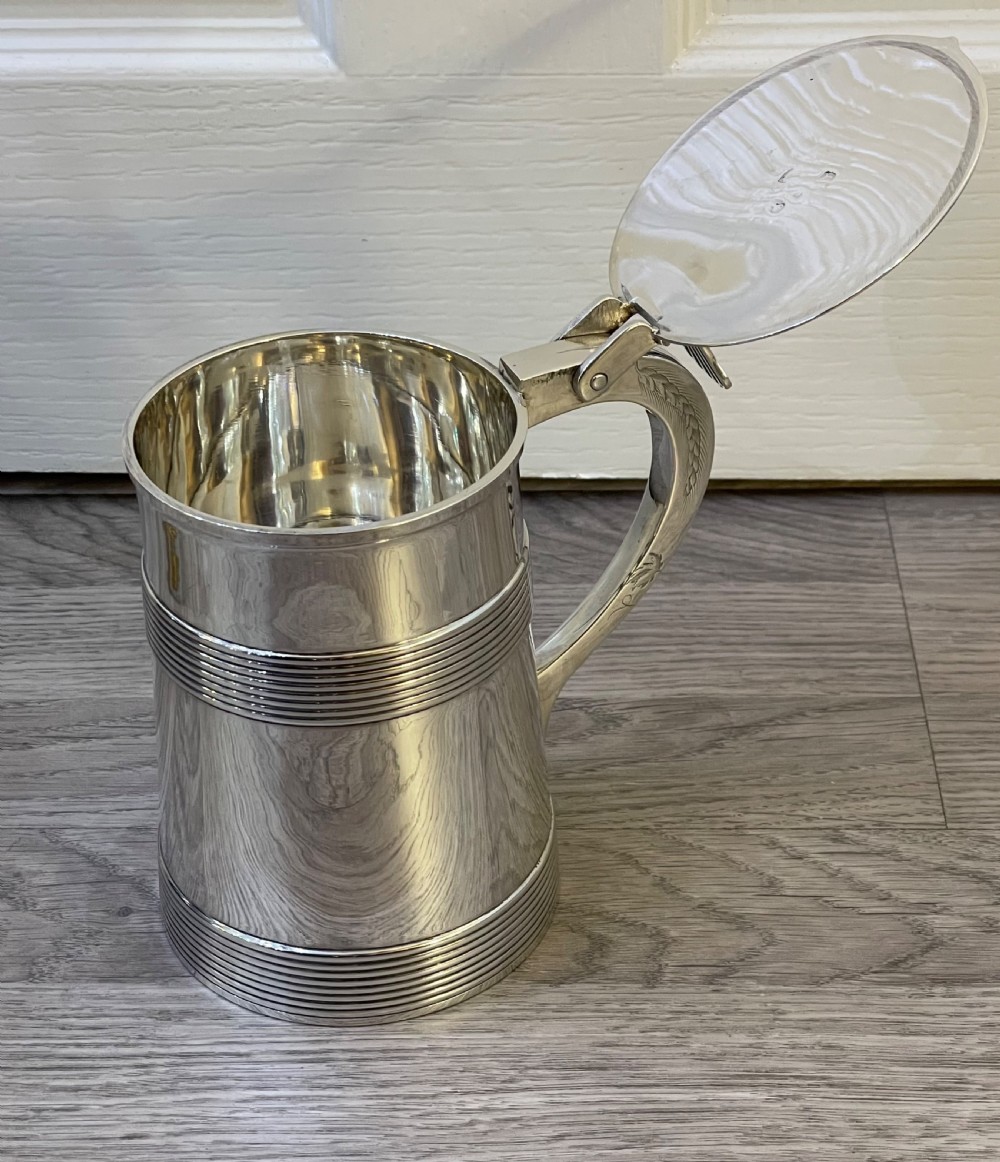 Large George III Silver Tankard by John Carter, 1776 View XIII