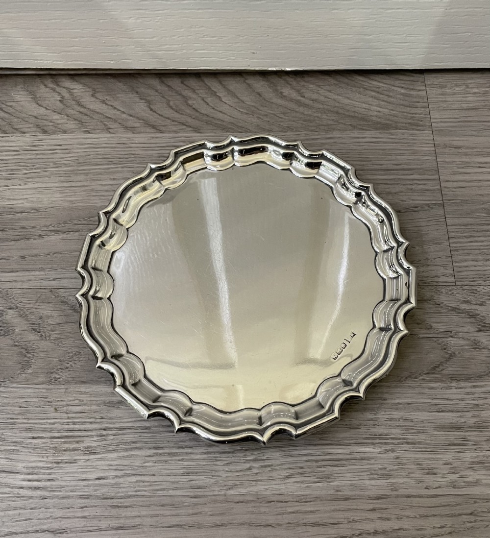 Quality Solid Silver Card Tray Salver by Walker & Hall 