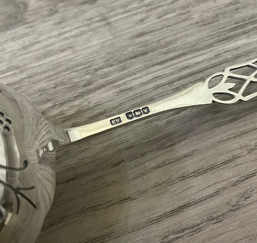 George VI solid silver tea strainer, 1939 View VII