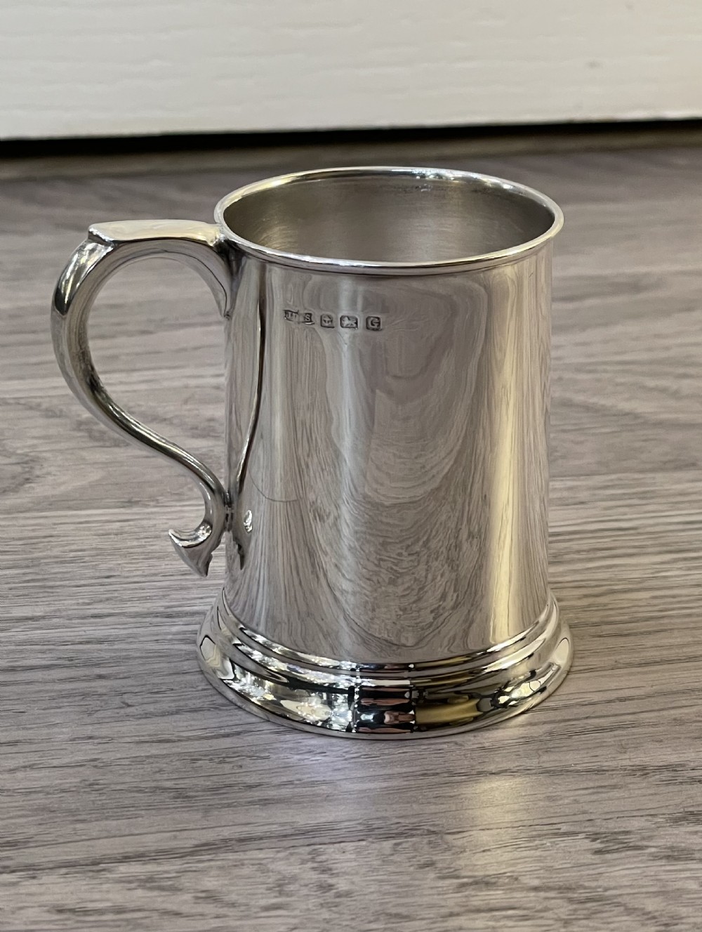 George V Solid Silver Quarter Pint Tankard, 1931 View II