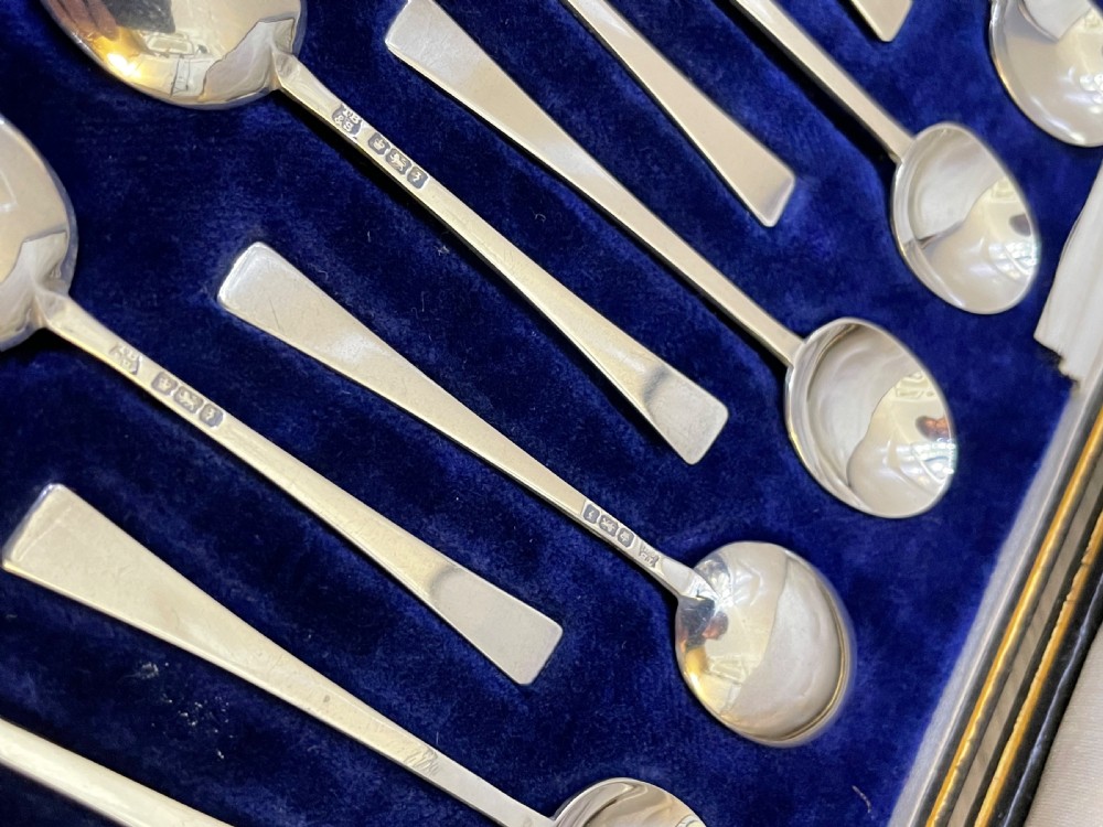 Set of 12 Art Deco Solid Silver Spoons View V
