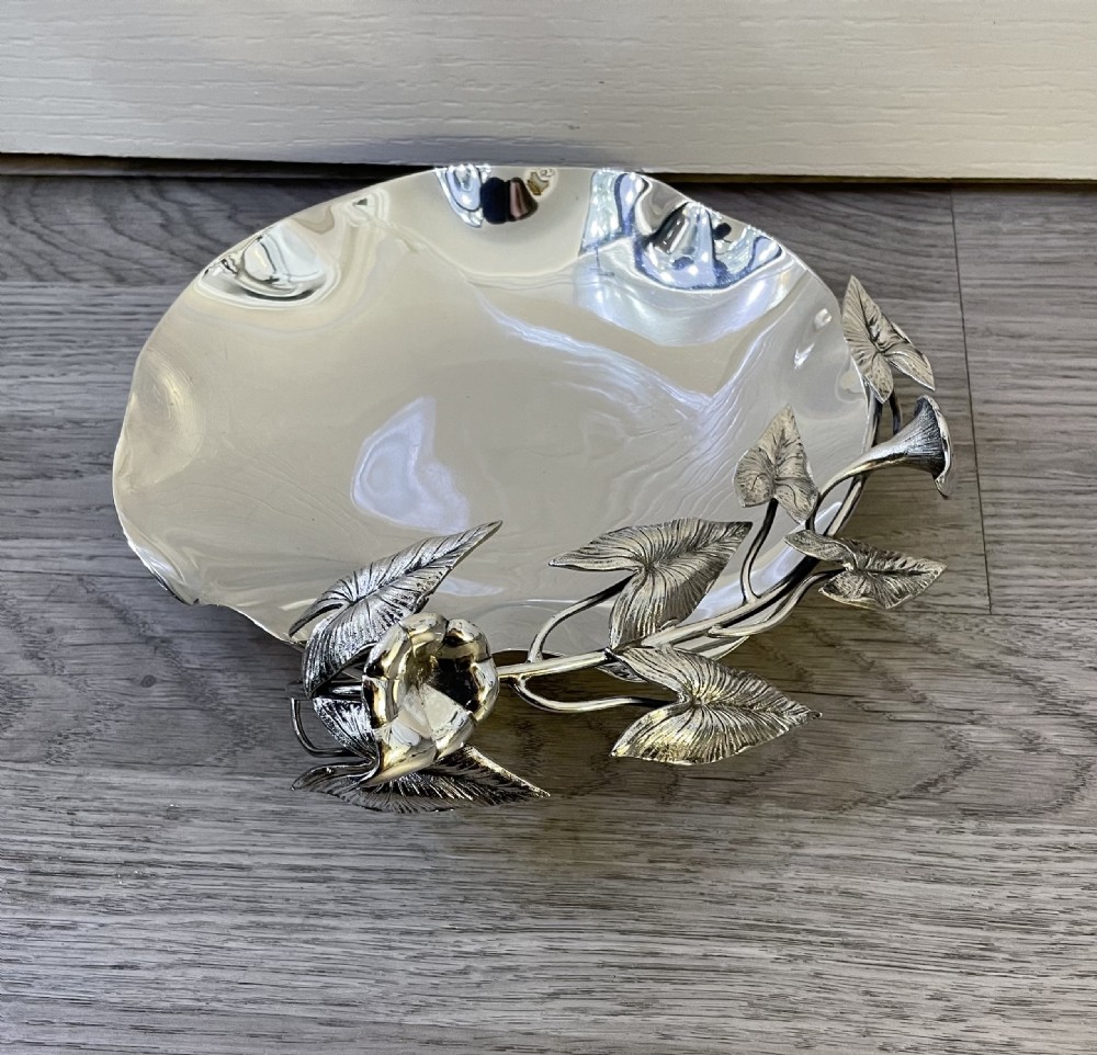 Quality George VI Silver Plated Fruit Bowl by Walker & Hall View II