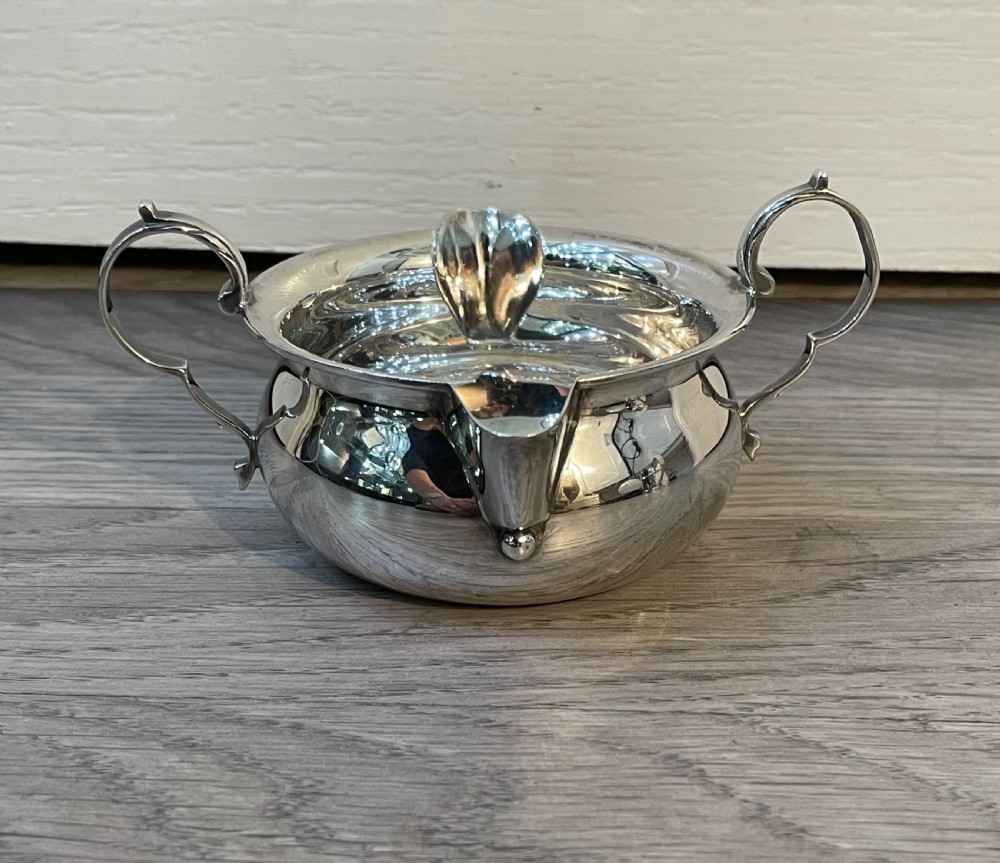 Edwardian Solid Silver Twin Pourer Sauce Boat, Chester  View II