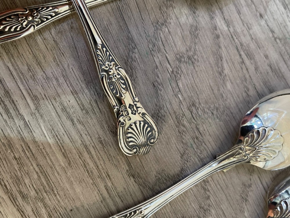 Quality Set of Six Silver Teaspoons, Kings Pattern View VIII