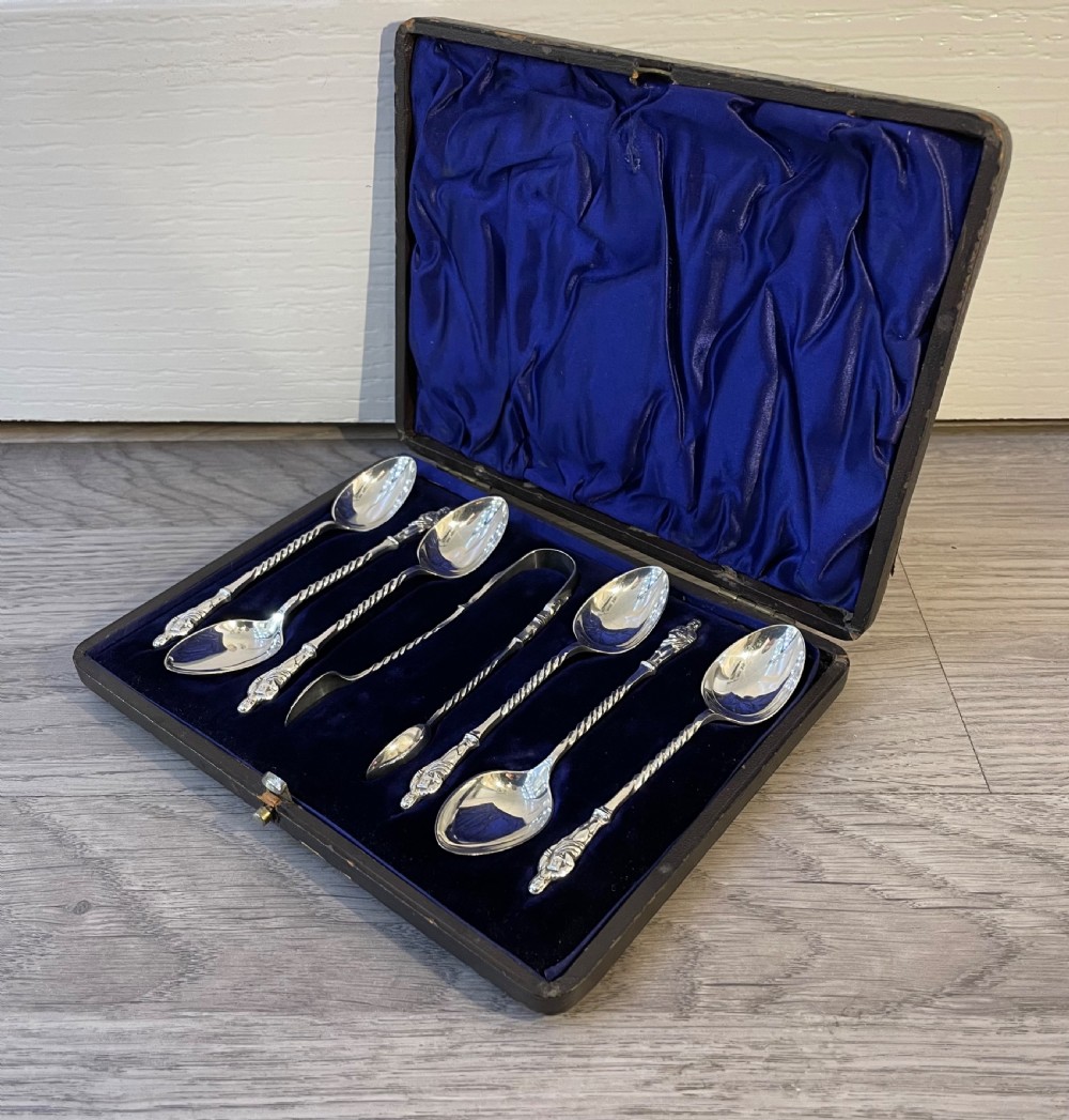 Good Set of Victorian Solid Silver Apostle Spoons and Tongs View IV