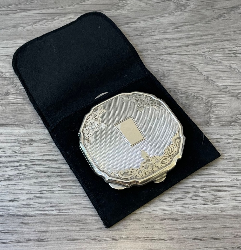 Quality Solid Silver Powder Compact