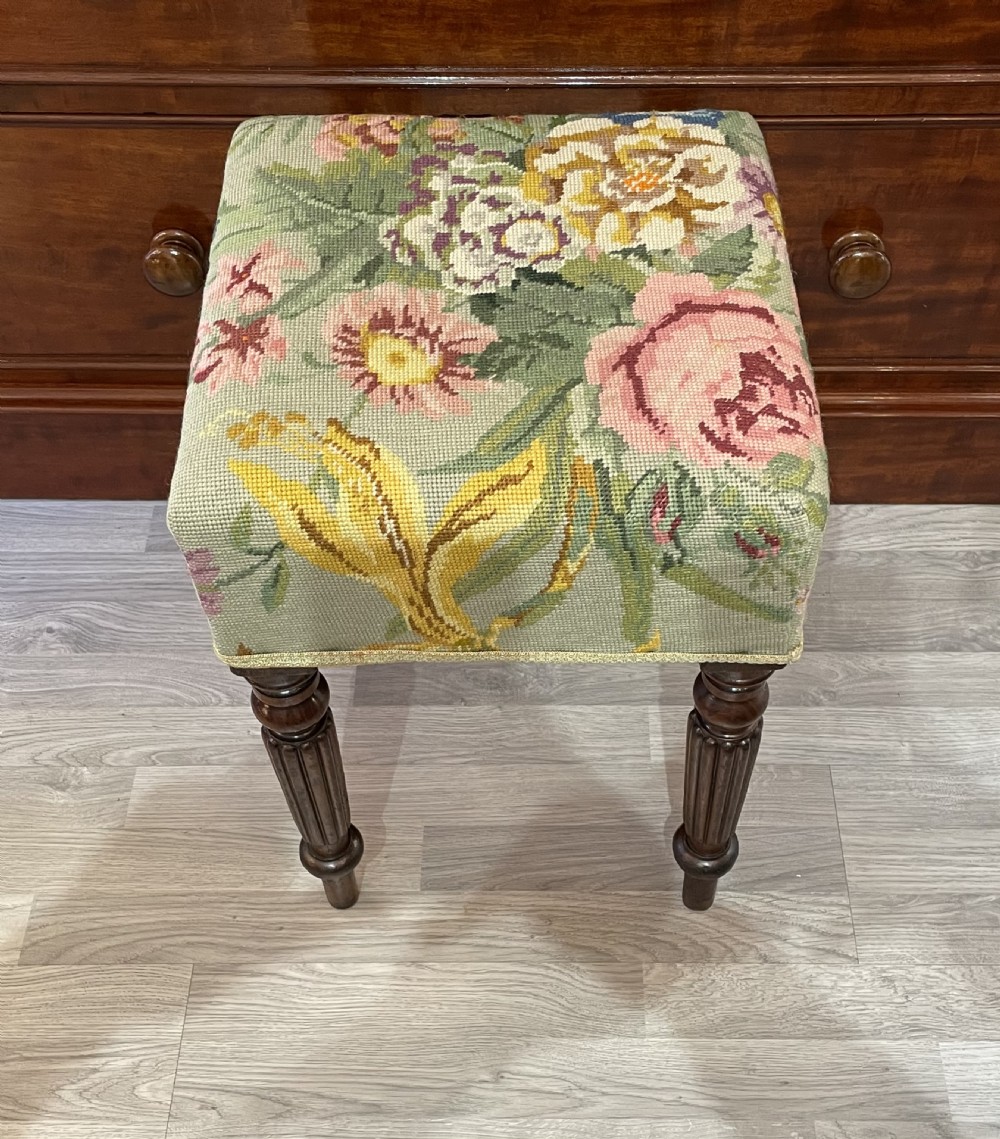 Georgian Mahogany Stool, attributed to Gillows View IV
