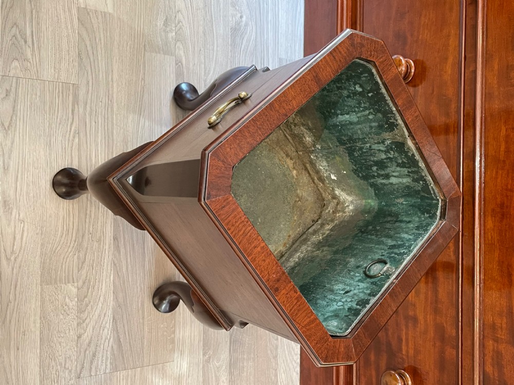 George II Mahogany Jardiniere Plant Stand View IV