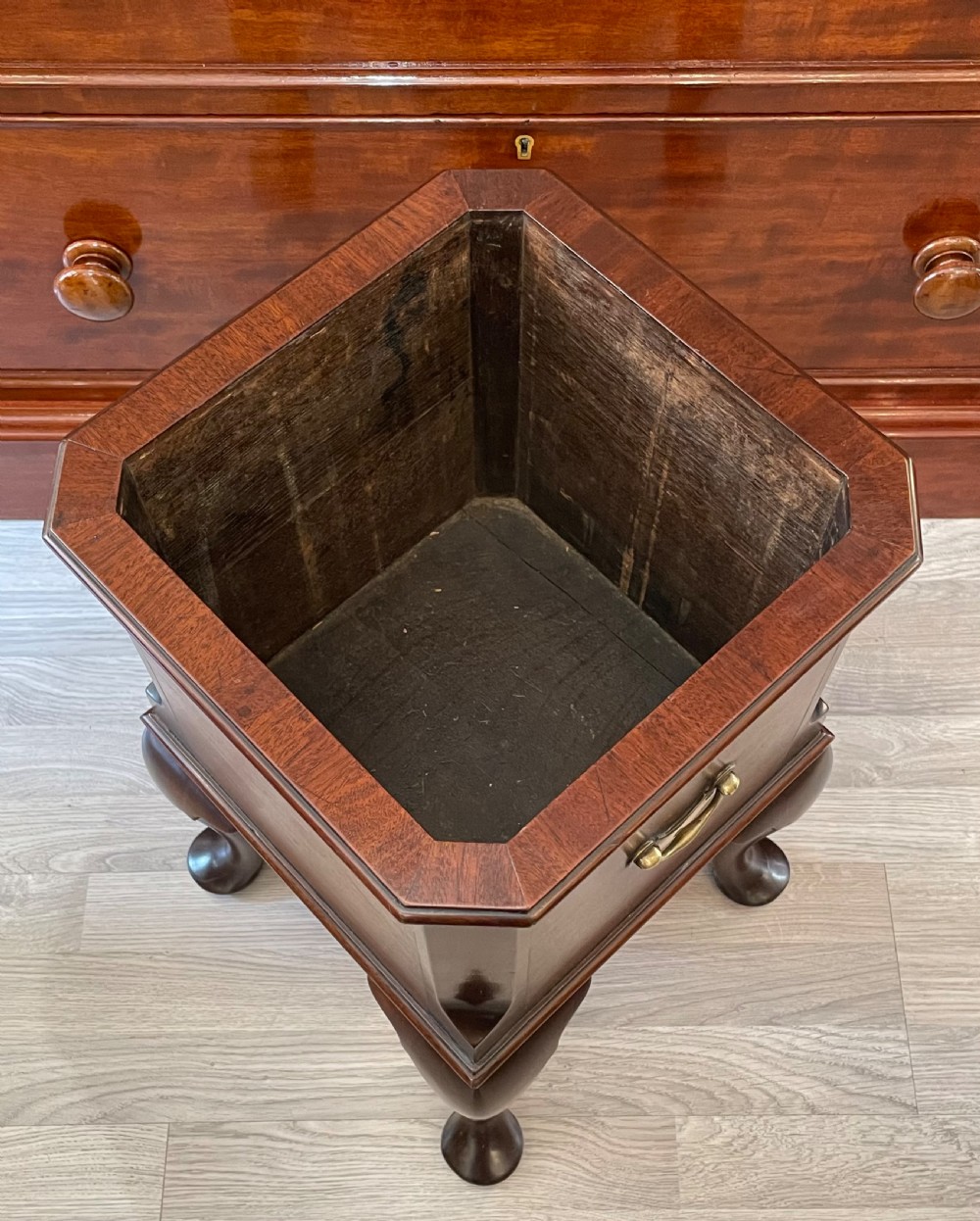 George II Mahogany Jardiniere Plant Stand View V