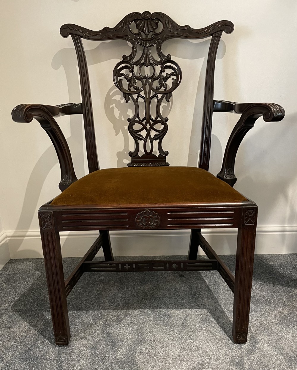 Impressive Mahogany Chippendale Style Chair View VI