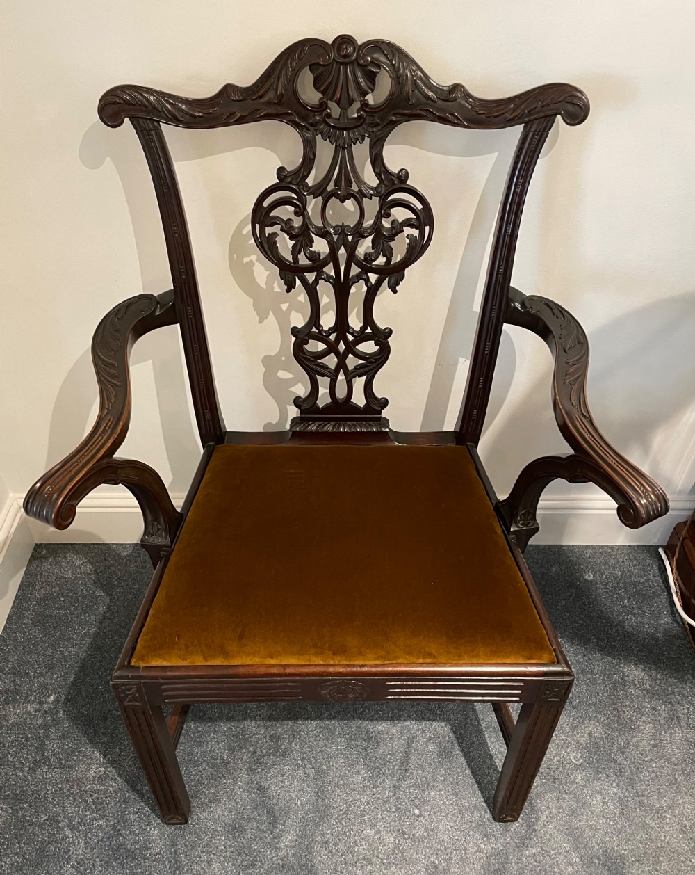 Impressive Mahogany Chippendale Style Chair View VII