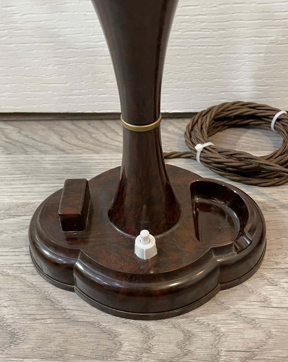 Stylish Art Deco Bakelite Table Lamp View V