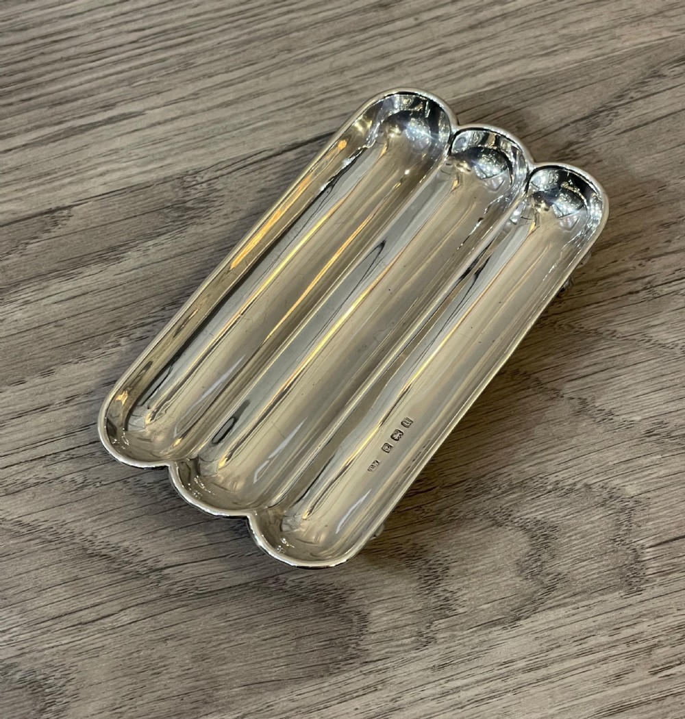 George V Solid Silver Cigar Rest Stand, 1919 View III