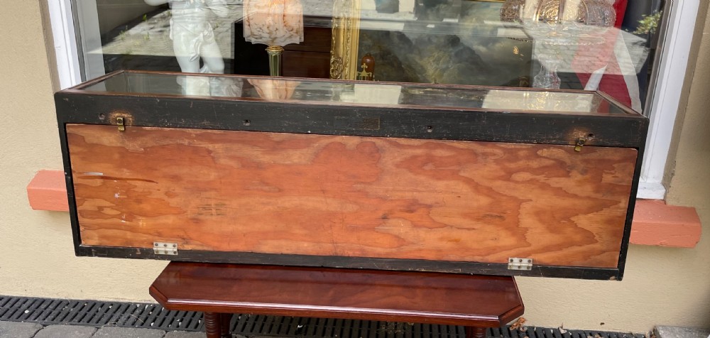 J S Fry Chocolate Counter Top Display Cabinet View VI