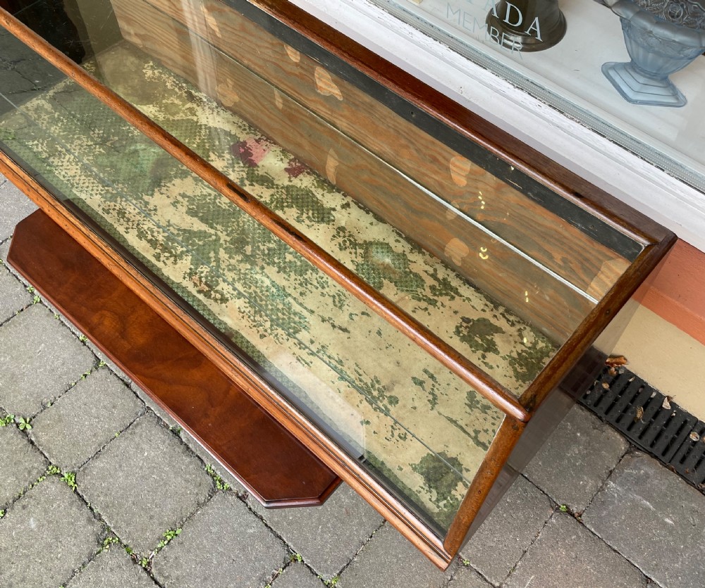 J S Fry Chocolate Counter Top Display Cabinet View VII